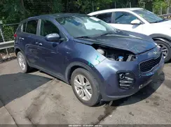 KNDPMCAC1J7377636 2018 KIA SPORTAGE