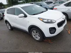 KNDPMCAC1J7379631 2018 KIA SPORTAGE