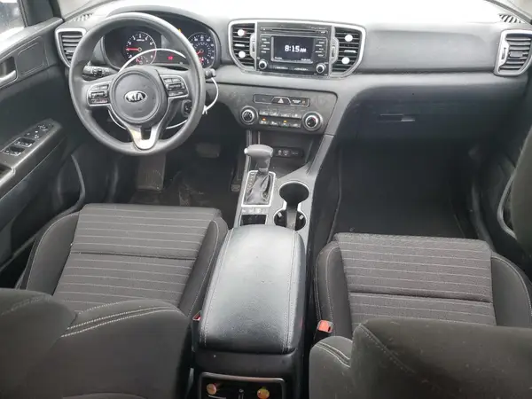 KNDPMCAC1J7395084 2018 KIA SPORTAGE - Image 8