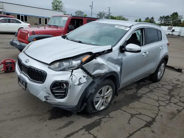 KNDPMCAC1J7422638 2018 KIA SPORTAGE - Image 1