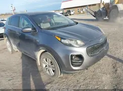 KNDPMCAC1J7423255 2018 KIA SPORTAGE