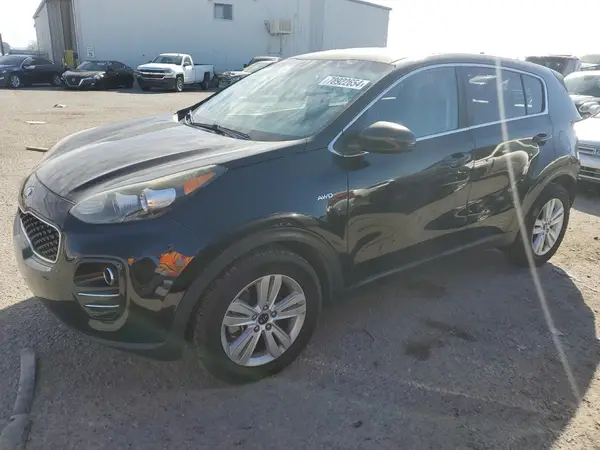 KNDPMCAC1J7450620 2018 KIA SPORTAGE - Image 1
