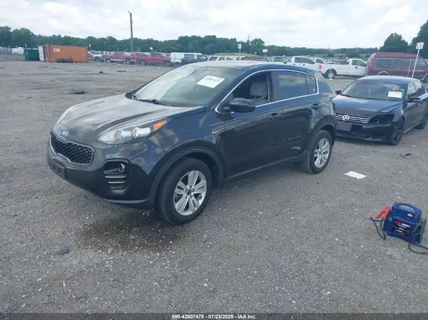 KNDPMCAC1K7494800 2019 KIA SPORTAGE - Image 2