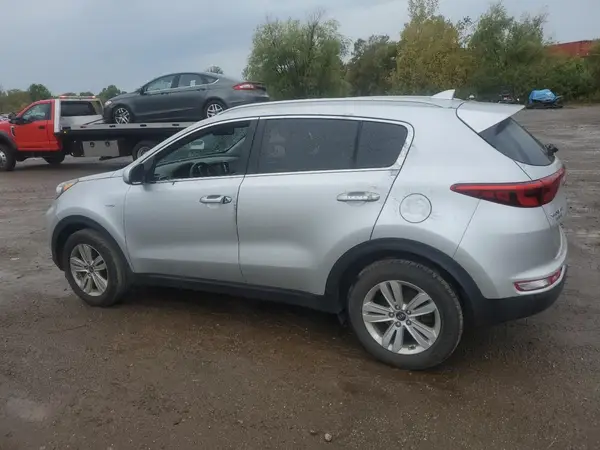 KNDPMCAC1K7517198 2019 KIA SPORTAGE - Image 2