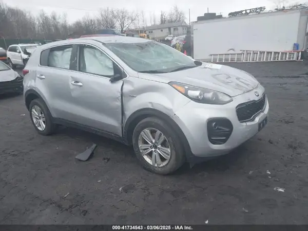 KNDPMCAC1K7551416 2019 KIA SPORTAGE - Image 1