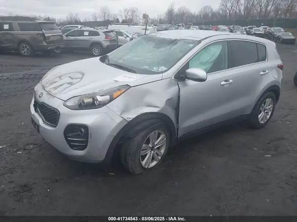 KNDPMCAC1K7551416 2019 KIA SPORTAGE - Image 2
