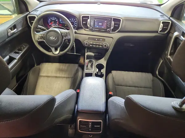 KNDPMCAC1K7553425 2019 KIA SPORTAGE - Image 8