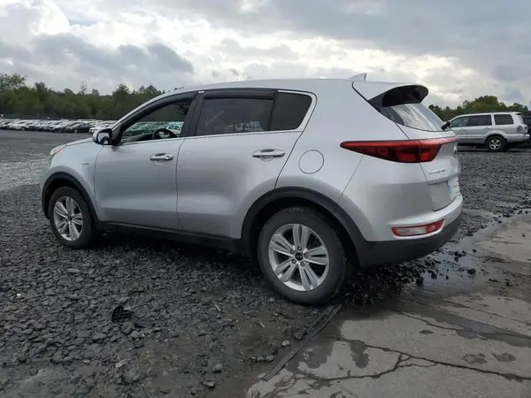 KNDPMCAC1K7553702 2019 KIA SPORTAGE - Image 2