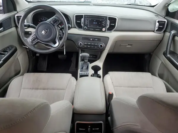 KNDPMCAC1K7553702 2019 KIA SPORTAGE - Image 8