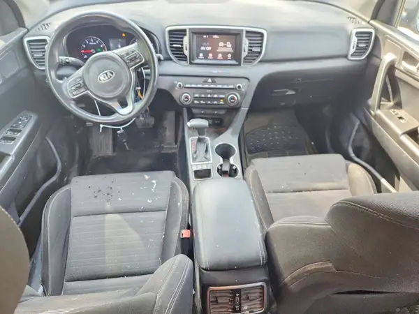 KNDPMCAC1K7561623 2019 KIA SPORTAGE - Image 8