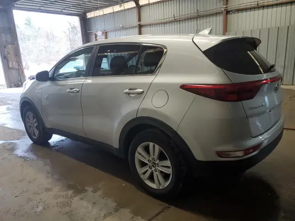 KNDPMCAC1K7562867 2019 KIA SPORTAGE - Image 2