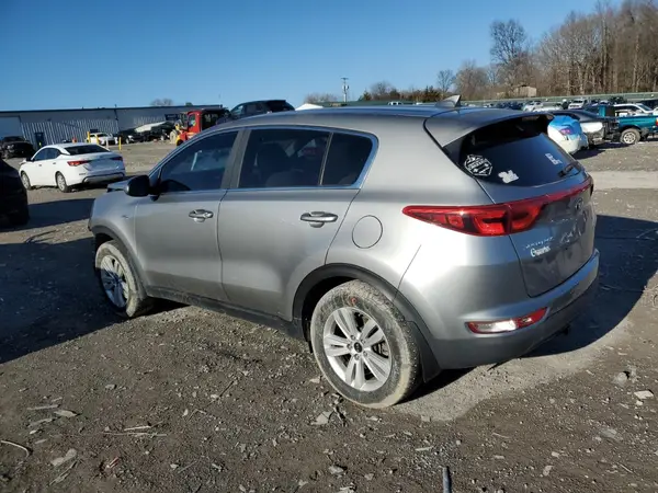 KNDPMCAC1K7564599 2019 KIA SPORTAGE - Image 2