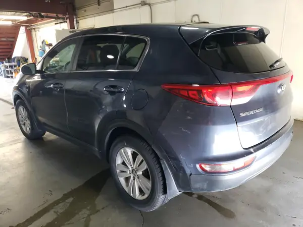 KNDPMCAC1K7590197 2019 KIA SPORTAGE - Image 2