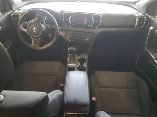 KNDPMCAC1K7592810 2019 KIA SPORTAGE - Image 8