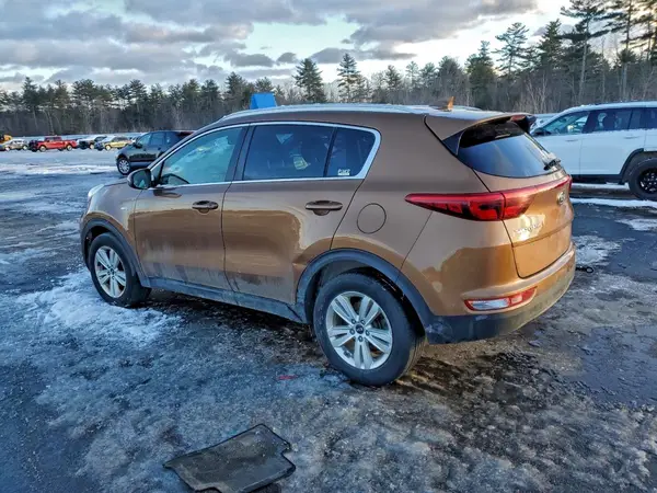 KNDPMCAC1K7604521 2019 KIA SPORTAGE - Image 2