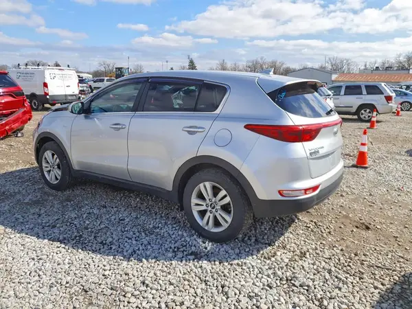 KNDPMCAC1K7610559 2019 KIA SPORTAGE - Image 2