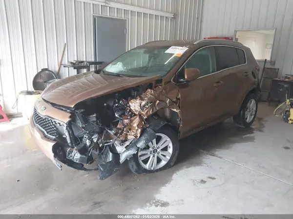 KNDPMCAC1K7614904 2019 KIA SPORTAGE - Image 2