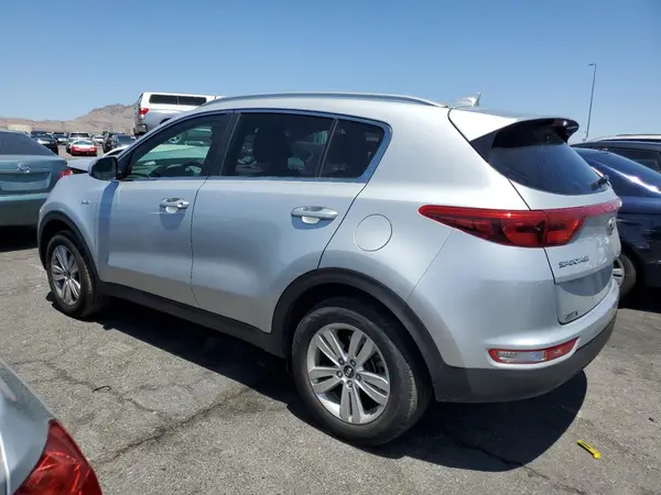 KNDPMCAC1K7614921 2019 KIA SPORTAGE - Image 2