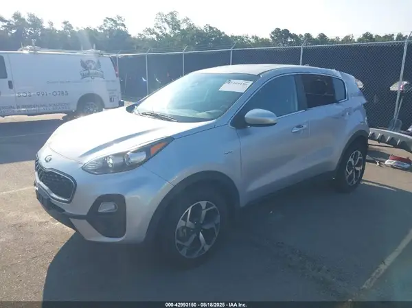 KNDPMCAC1L7628948 2020 KIA SPORTAGE - Image 2