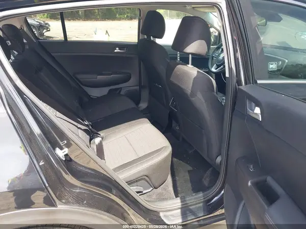 KNDPMCAC1L7631882 2020 KIA SPORTAGE - Image 8