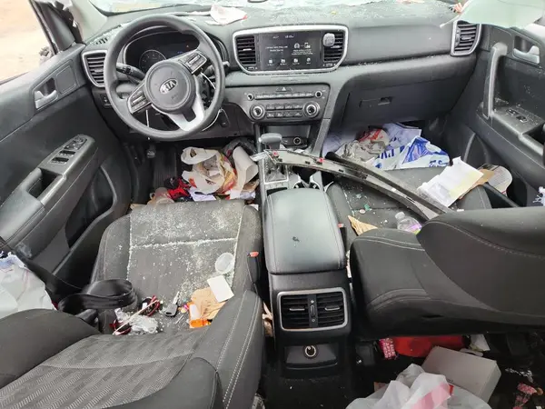 KNDPMCAC1L7639948 2020 KIA SPORTAGE - Image 8