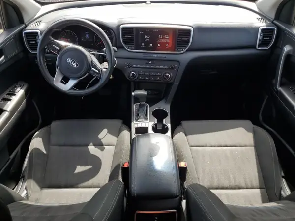 KNDPMCAC1L7641022 2020 KIA SPORTAGE - Image 8