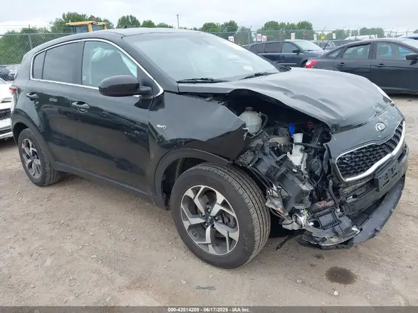 KNDPMCAC1L7643773 2020 KIA SPORTAGE - Image 1
