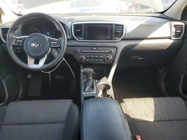 KNDPMCAC1L7671587 2020 KIA SPORTAGE - Image 8
