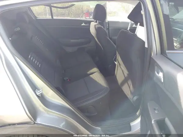 KNDPMCAC1L7672481 2020 KIA SPORTAGE - Image 8
