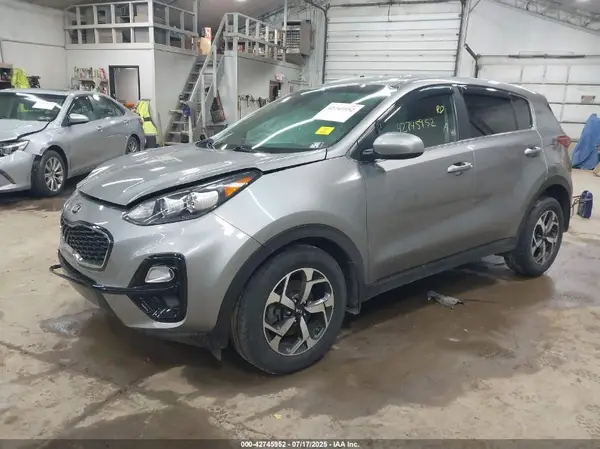 KNDPMCAC1L7674621 2020 KIA SPORTAGE - Image 2