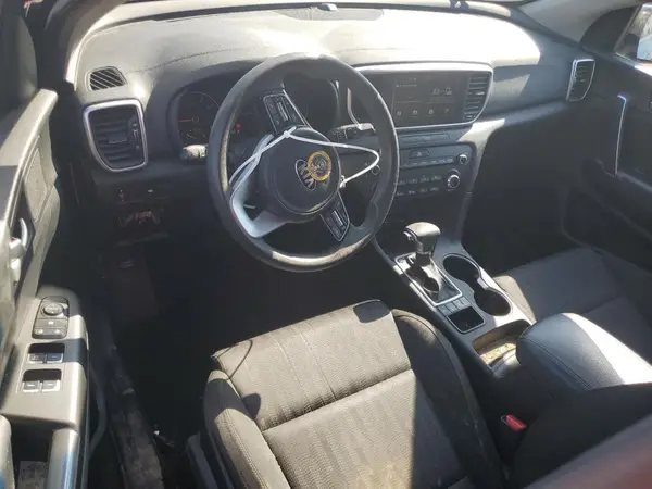 KNDPMCAC1L7735286 2020 KIA SPORTAGE - Image 8