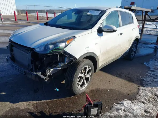 KNDPMCAC1L7756980 2020 KIA SPORTAGE - Image 2