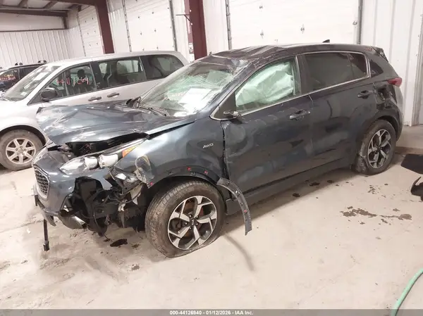 KNDPMCAC1L7790093 2020 KIA SPORTAGE - Image 2