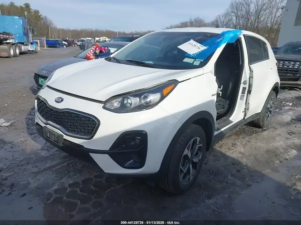 KNDPMCAC1L7796251 2020 KIA SPORTAGE - Image 2