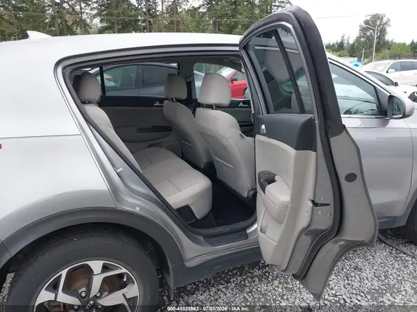 KNDPMCAC1L7806292 2020 KIA SPORTAGE - Image 8