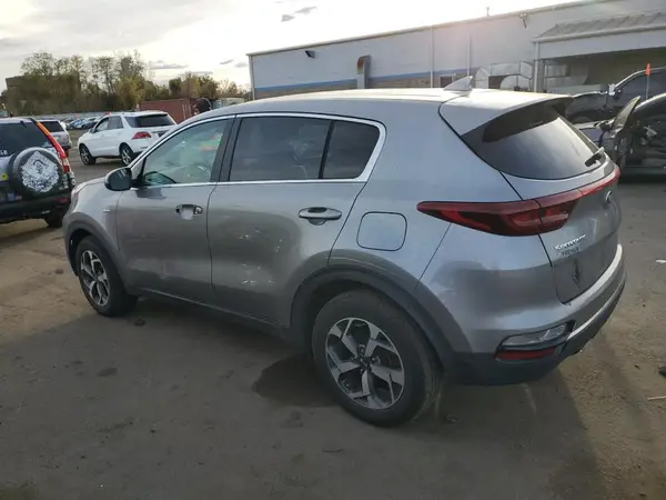 KNDPMCAC1L7813145 2020 KIA SPORTAGE - Image 2