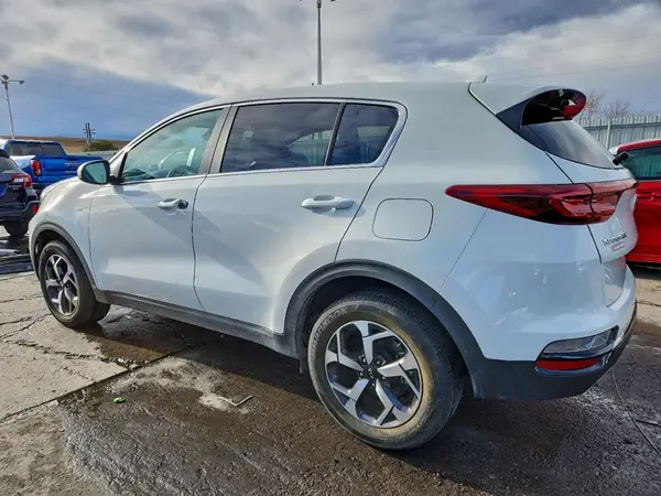 KNDPMCAC1L7821424 2020 KIA SPORTAGE - Image 2