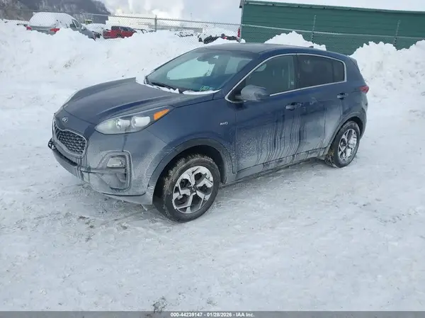 KNDPMCAC1M7862153 2021 KIA SPORTAGE - Image 2