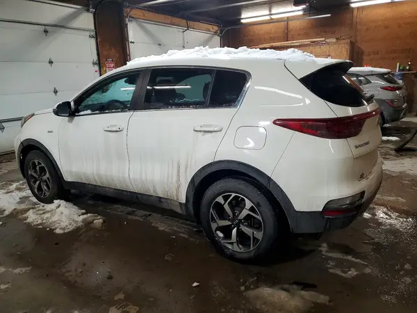 KNDPMCAC1M7862444 2021 KIA SPORTAGE - Image 2