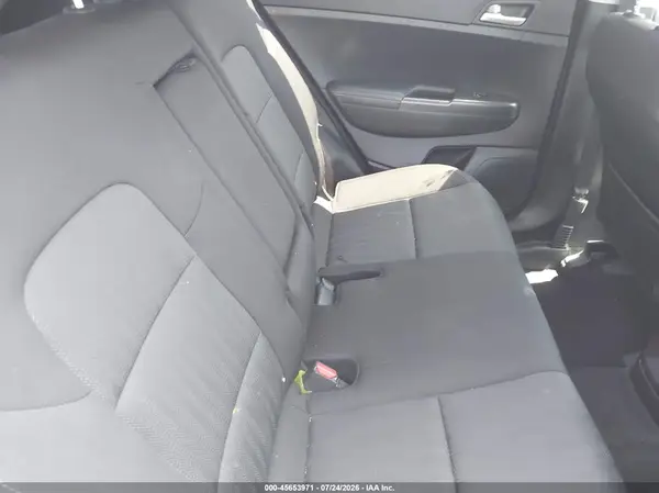 KNDPMCAC1M7883701 2021 KIA SPORTAGE - Image 8