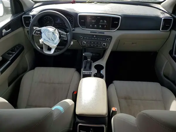 KNDPMCAC1M7888865 2021 KIA SPORTAGE - Image 8