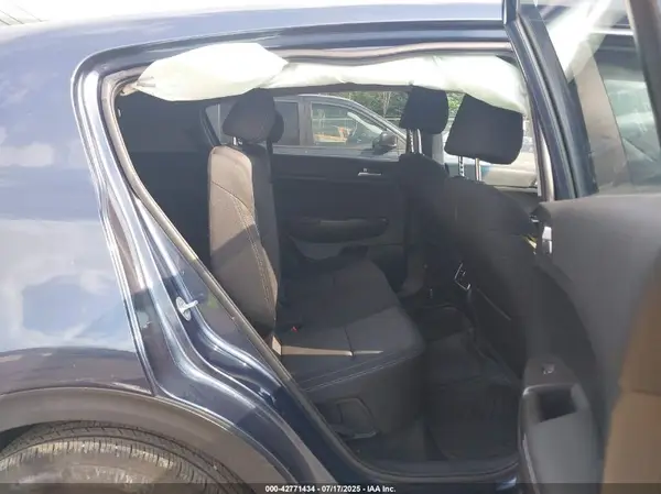 KNDPMCAC1M7892950 2021 KIA SPORTAGE - Image 8