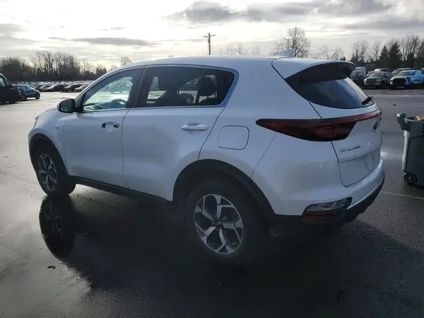 KNDPMCAC1M7896982 2021 KIA SPORTAGE - Image 2