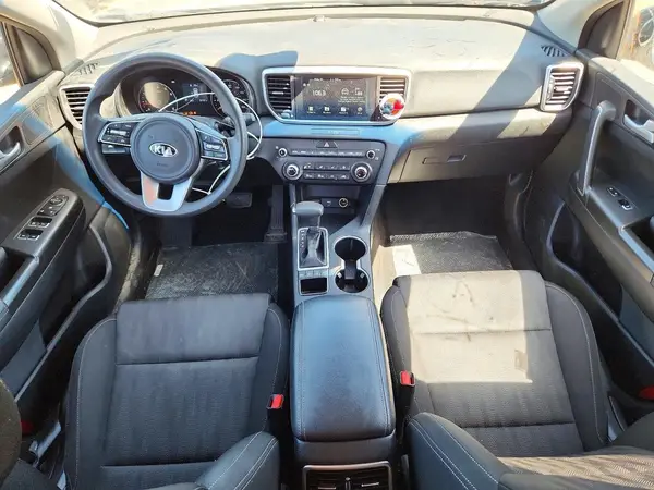KNDPMCAC1M7914137 2021 KIA SPORTAGE - Image 8