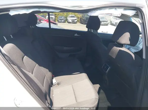 KNDPMCAC1M7921699 2021 KIA SPORTAGE - Image 8