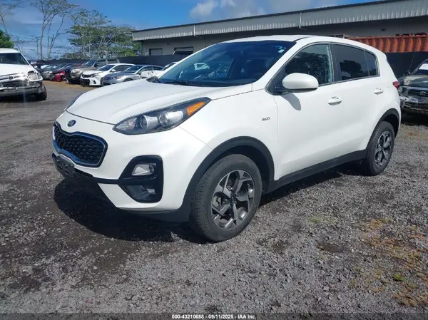 KNDPMCAC1M7939233 2021 KIA SPORTAGE - Image 2