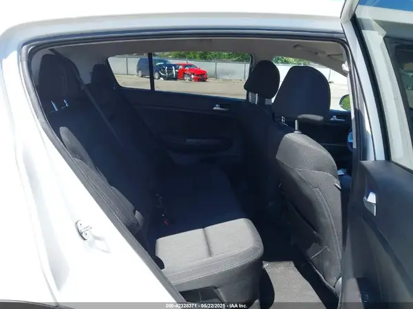 KNDPMCAC1M7941791 2021 KIA SPORTAGE - Image 8