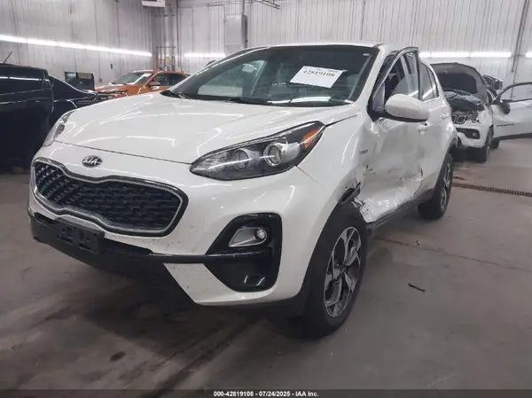 KNDPMCAC1M7944514 2021 KIA SPORTAGE - Image 2