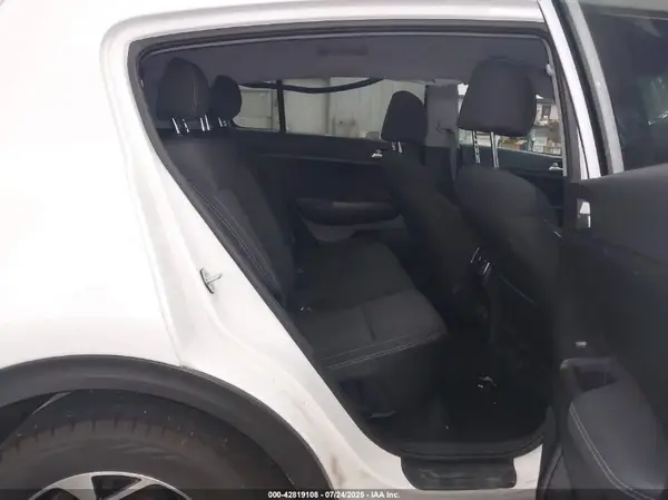KNDPMCAC1M7944514 2021 KIA SPORTAGE - Image 8