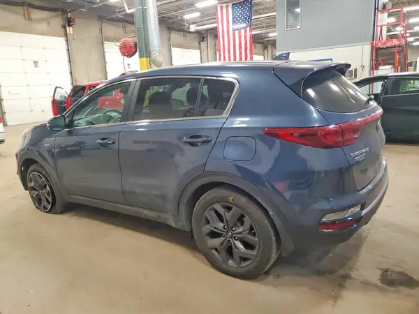 KNDPMCAC1N7015473 2022 KIA SPORTAGE - Image 2